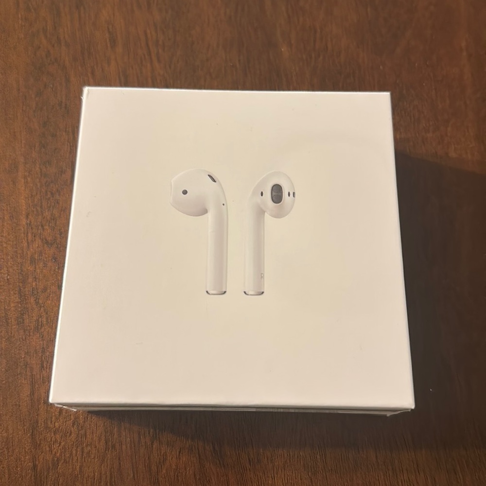 Apple AirPods 2nd Generation Brand New Never Been Opened
